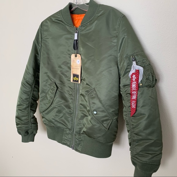 Alpha Industries MA-1 Bomber Jacket W in Sage Green - Picture 5 of 15